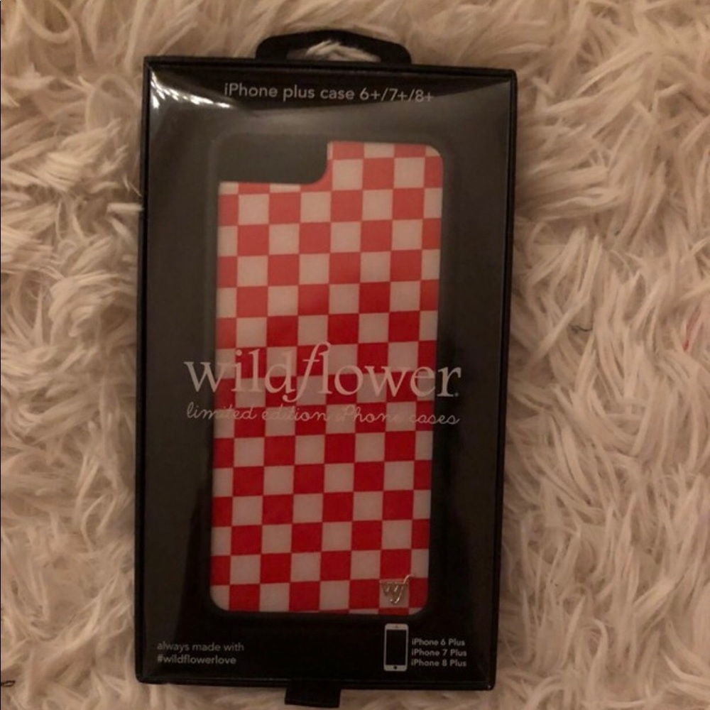 Red checkered Wildflower iphone plus case!